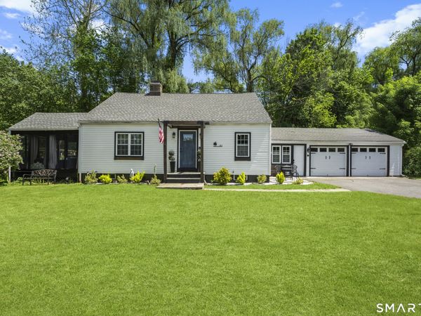 211 Whisconier, Brookfield, CT 06804