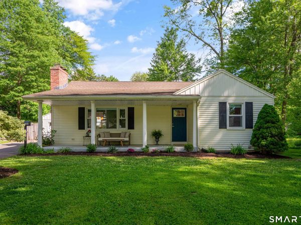 288 Westpoint, West Hartford, CT 06107