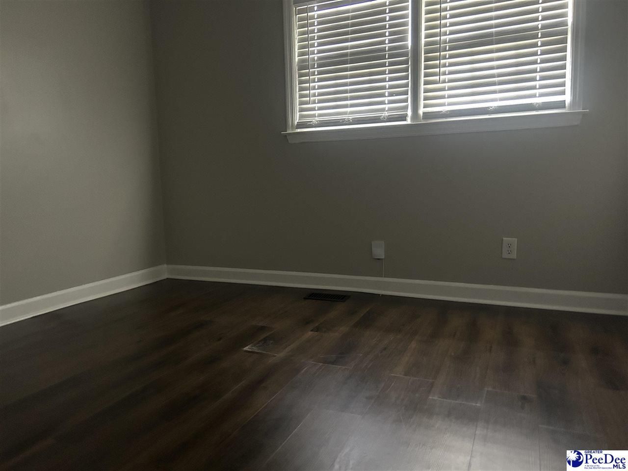 2109 Third Loop Road Photo 10