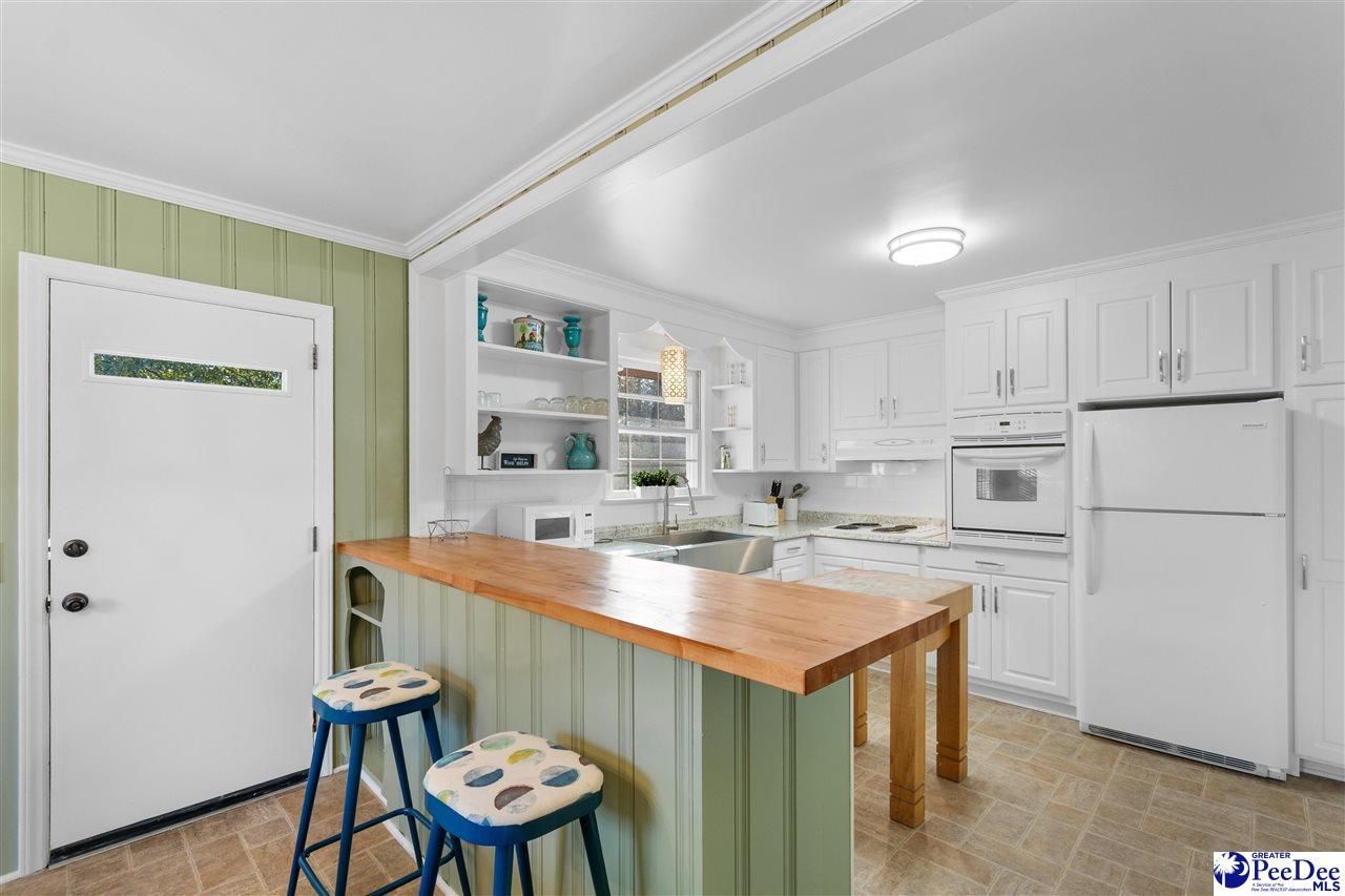 612 Spruce St Photo 11