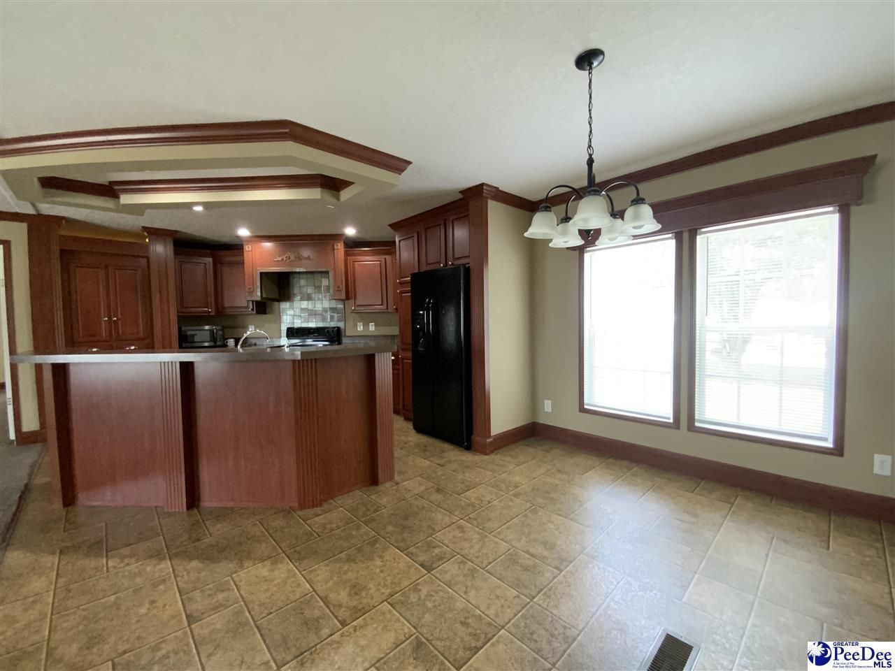 202 Walters St Photo 12