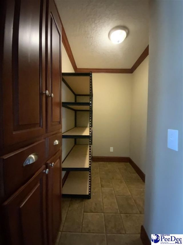 202 Walters St Photo 18