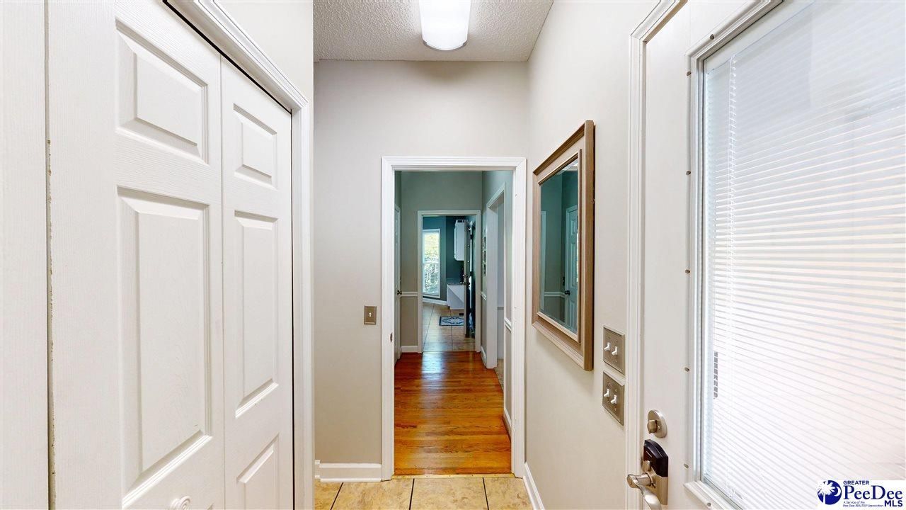 420 Meadow Brook Terrace Photo 14