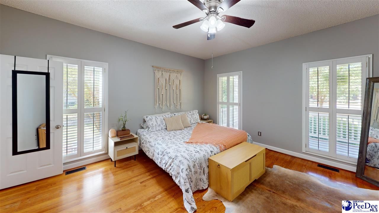 420 Meadow Brook Terrace Photo 16