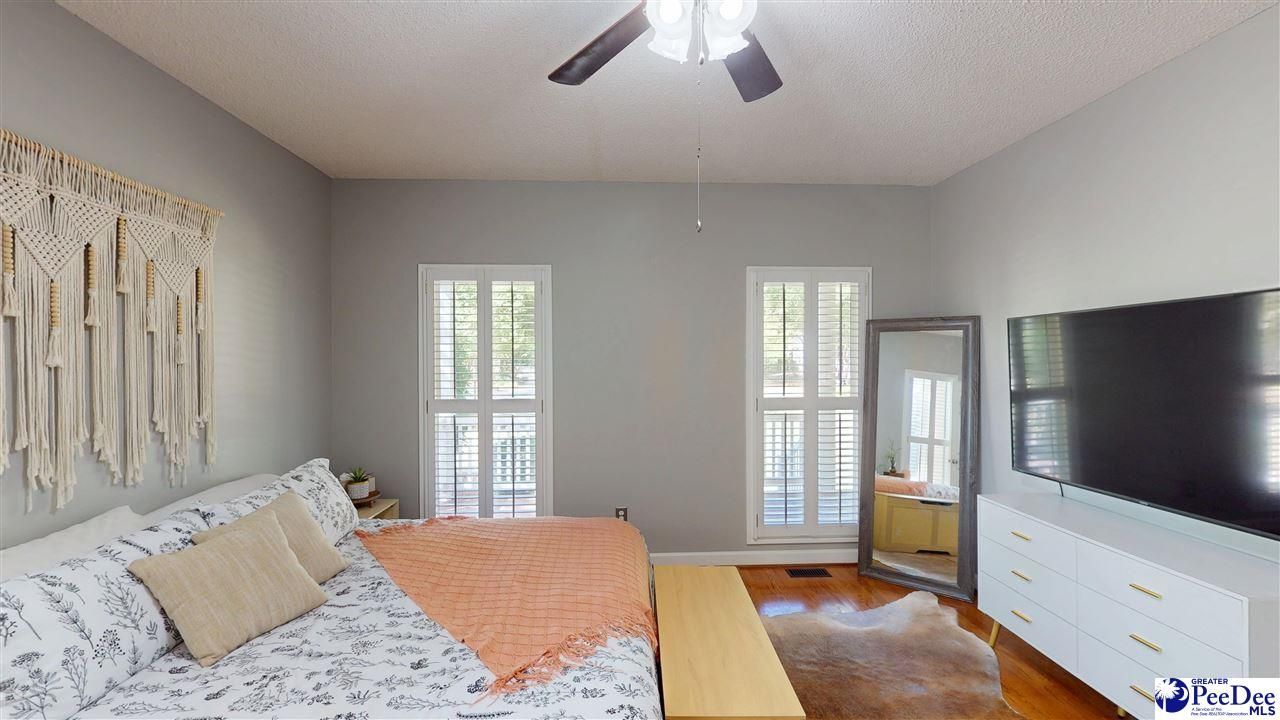 420 Meadow Brook Terrace Photo 19
