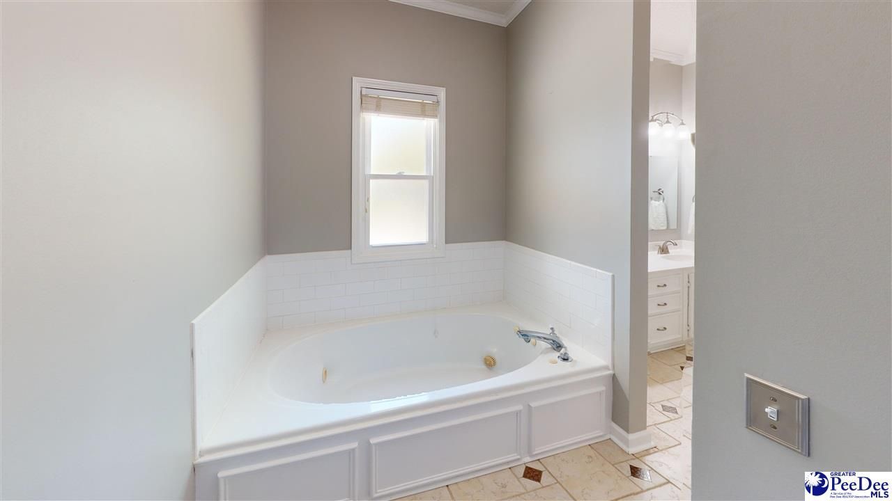 420 Meadow Brook Terrace Photo 22