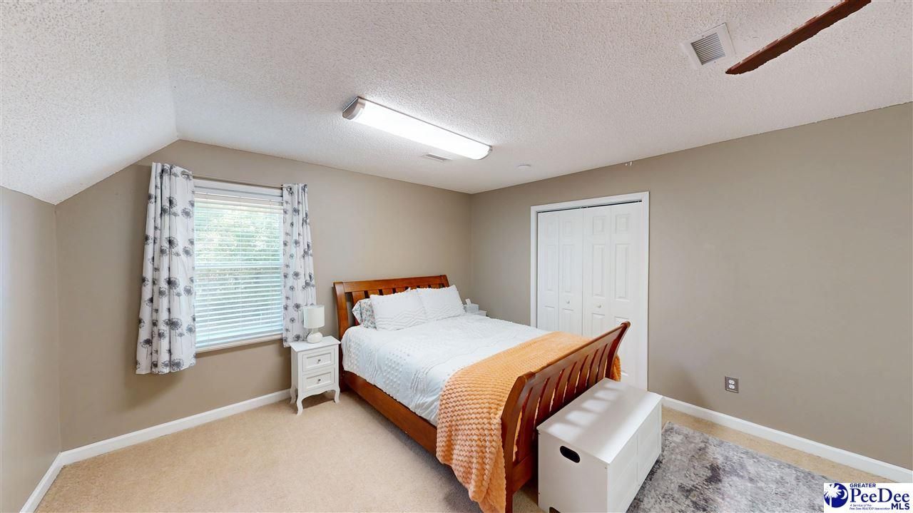 420 Meadow Brook Terrace Photo 28