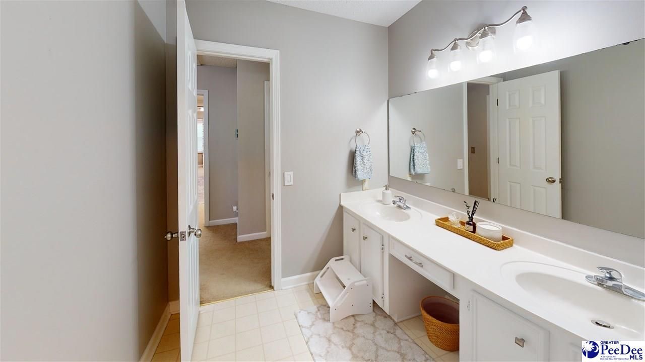 420 Meadow Brook Terrace Photo 30