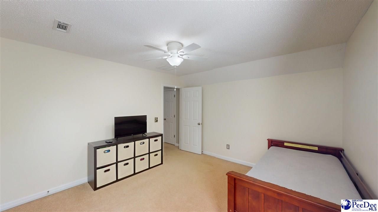 420 Meadow Brook Terrace Photo 33