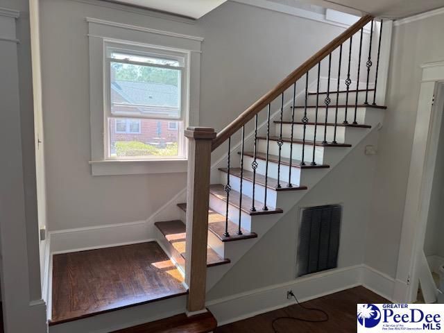 701 King Avenue Photo 12