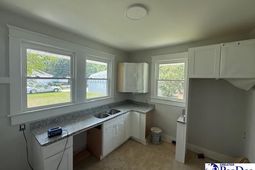 701 King Avenue photo 4