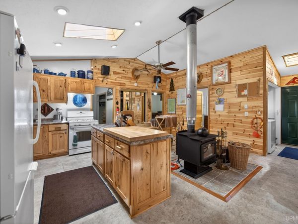 49190 Upper Freda Shores Road, Stanton Twp, MI 49905