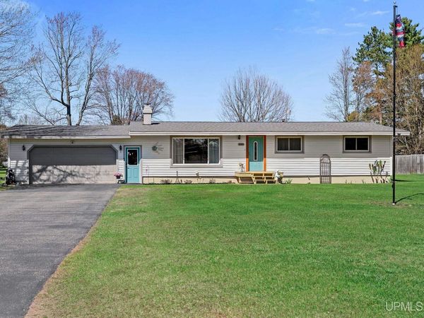 302 N River Drive, Forsyth Twp, MI 49841