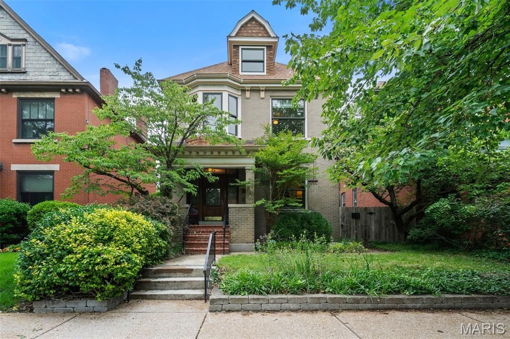 3655 Hartford Street , Saint Louis, MO 63116 Main Photo