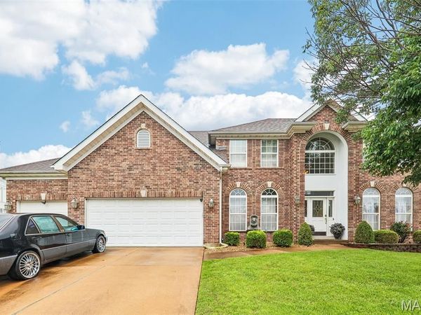 5188 Delcastle Drive, Florissant, MO 63034