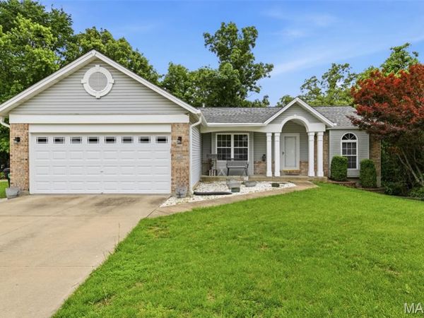 141 Greenstone Drive , Unincorporated, MO 63303