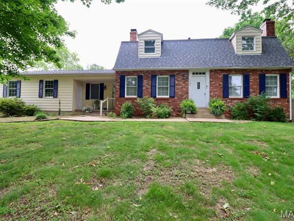 1104 Indian Creek Road , Lebanon, MO 65536