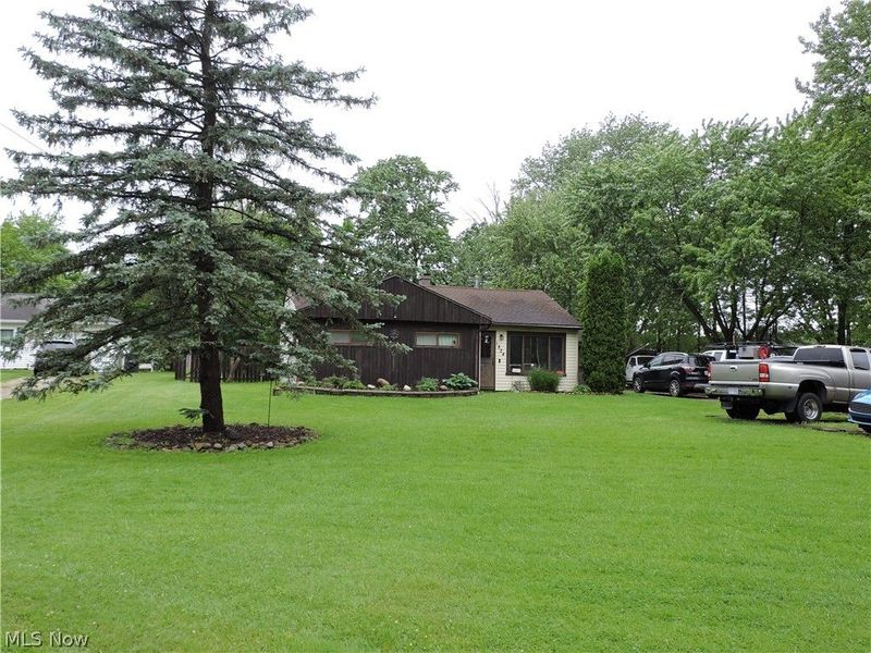 1824 Coventry Drive , Brunswick, OH 44212 Photo 2