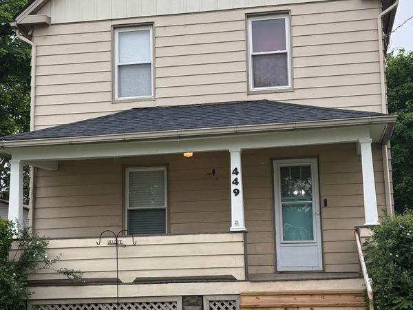 449 7th Street , Struthers, OH 44471