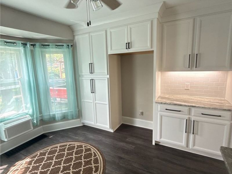 449 7th Street , Struthers, OH 44471 Photo 4