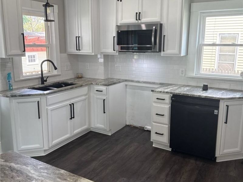 449 7th Street , Struthers, OH 44471 Photo 5
