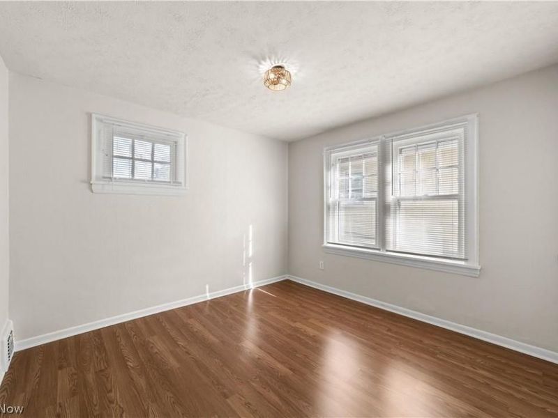 3525 Raymont Road , University Heights, OH 44118 Photo 18