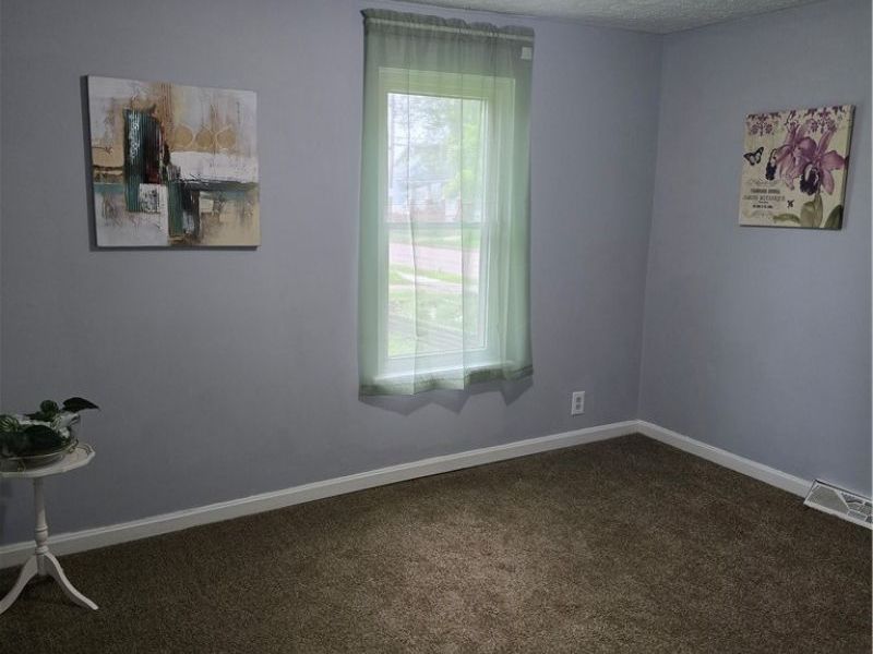 594 Gardendale Avenue , Akron, OH 44310 Photo 10