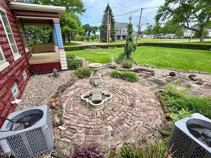 404 E Iron Avenue , Dover, OH 44622 Photo 26