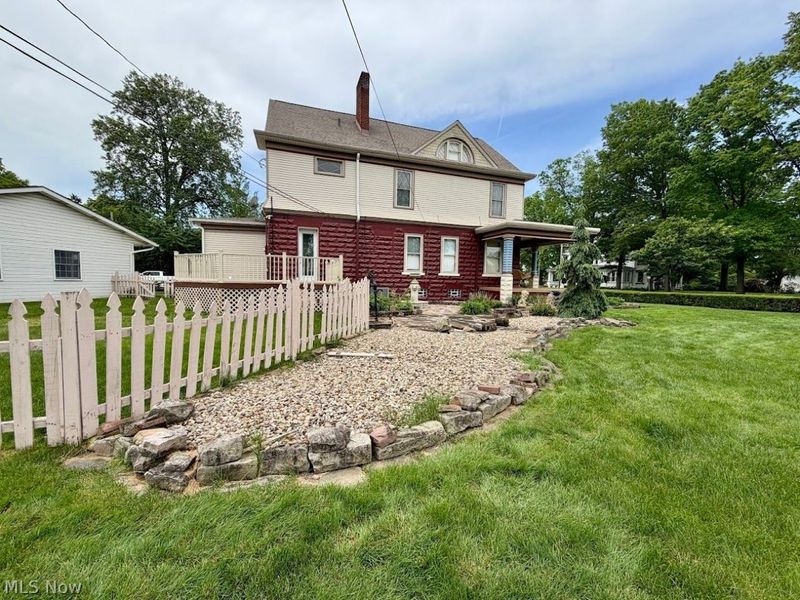 404 E Iron Avenue , Dover, OH 44622 Photo 4
