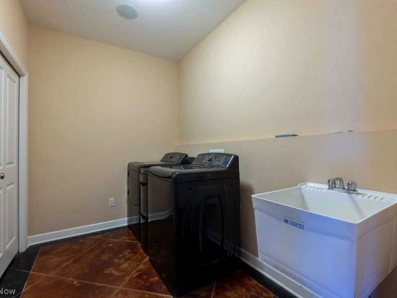 604 Rundle Street , Lagrange, OH 44050 Photo 10