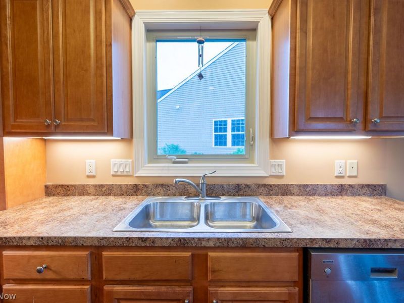 604 Rundle Street , Lagrange, OH 44050 Photo 15