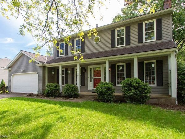 1130 Waterbury Drive , Medina, OH 44256