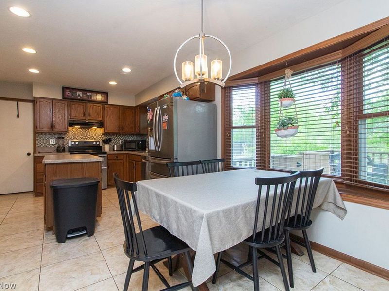 1130 Waterbury Drive , Medina, OH 44256 Photo 8