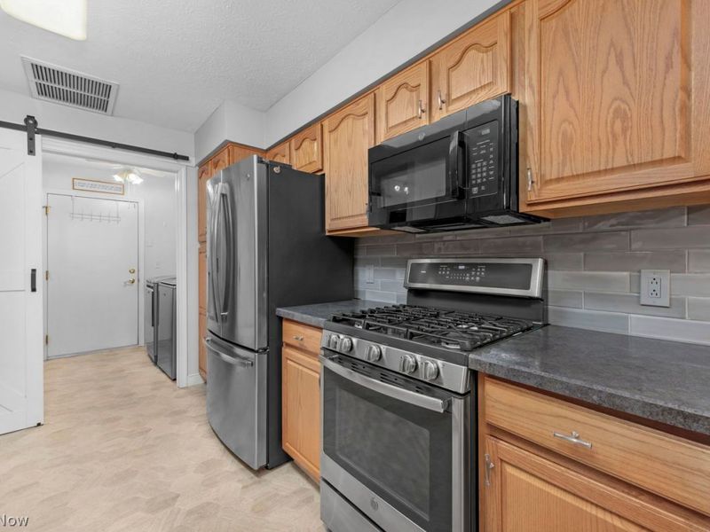 819 Renee Drive , Wadsworth, OH 44281 Photo 17