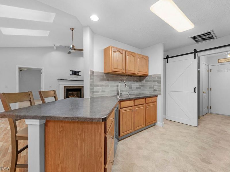 819 Renee Drive , Wadsworth, OH 44281 Photo 18