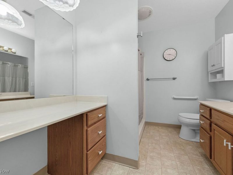 819 Renee Drive , Wadsworth, OH 44281 Photo 28