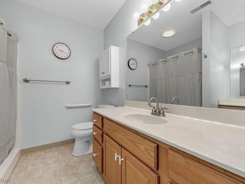 819 Renee Drive , Wadsworth, OH 44281 Photo 29