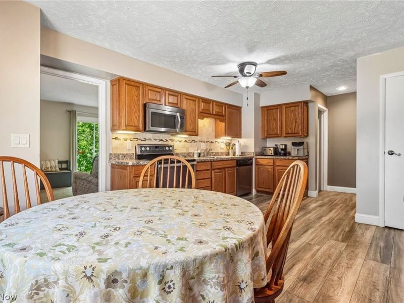35955 Lakeshore Boulevard , Unit C2, Eastlake, OH 44095 Photo 9