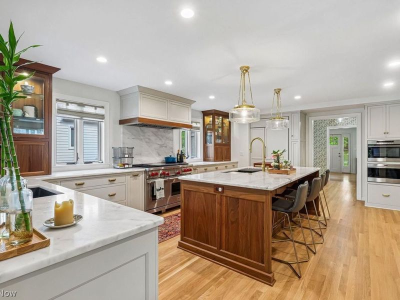 20646 Beacons Field Boulevard , Rocky River, OH 44116 Photo 17