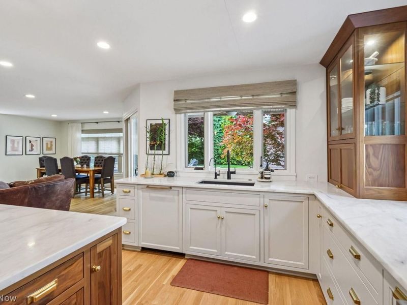 20646 Beacons Field Boulevard , Rocky River, OH 44116 Photo 19