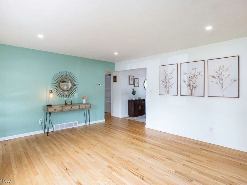 18018 Fairway , Cleveland, OH 44135 Photo 8