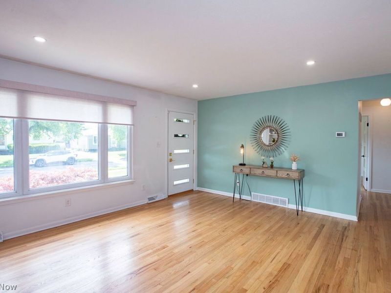 18018 Fairway , Cleveland, OH 44135 Photo 9