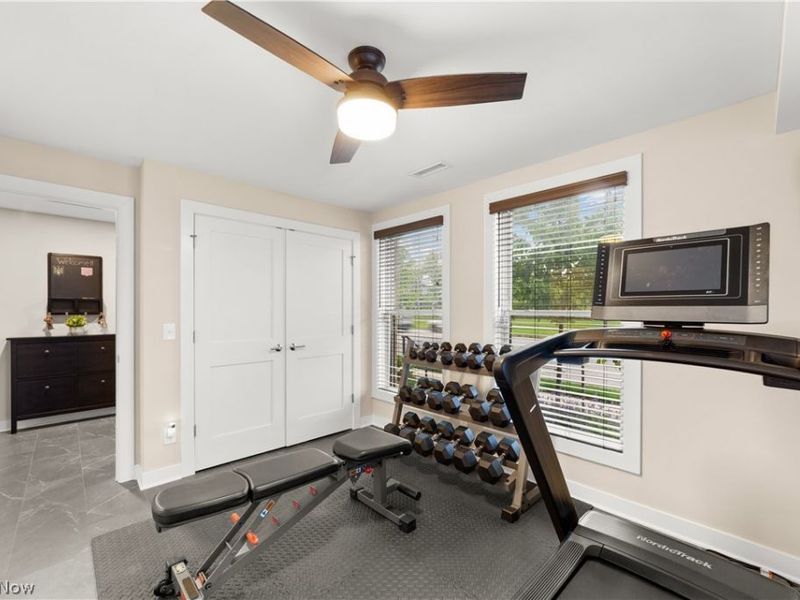 11202 North Park Place , Cleveland, OH 44104 Photo 26