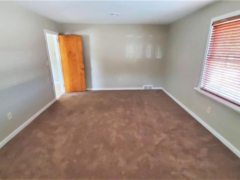 1313 W Main Street , Kent, OH 44240 Photo 10