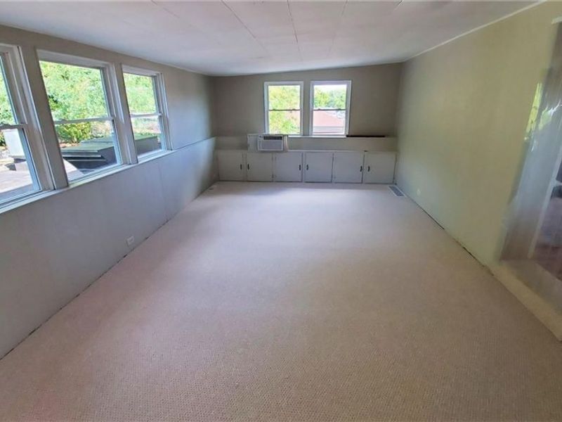 1313 W Main Street , Kent, OH 44240 Photo 16