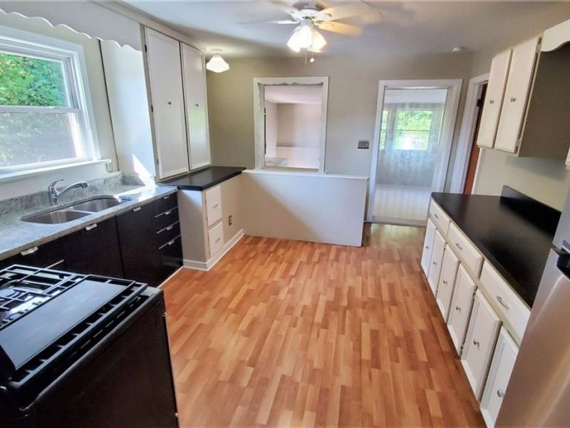 1313 W Main Street , Kent, OH 44240 Photo 4