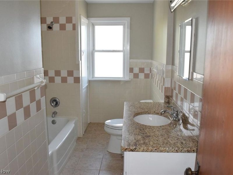 1313 W Main Street , Kent, OH 44240 Photo 5