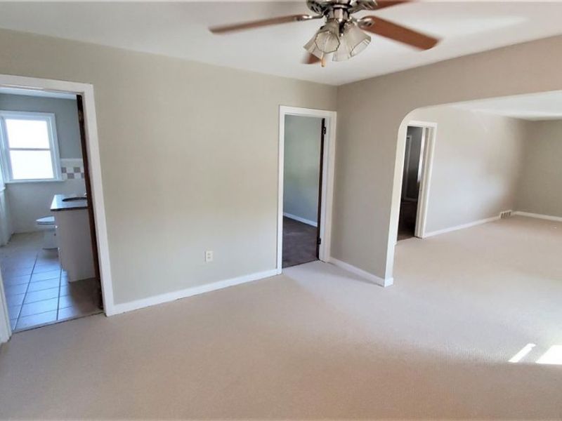 1313 W Main Street , Kent, OH 44240 Photo 6