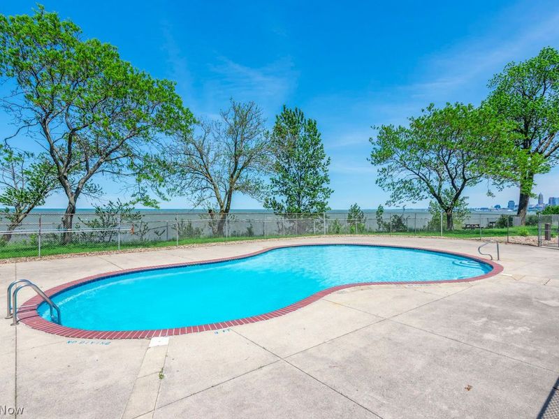 11720 Edgewater Drive , Unit 310, Lakewood, OH 44107 Photo 18