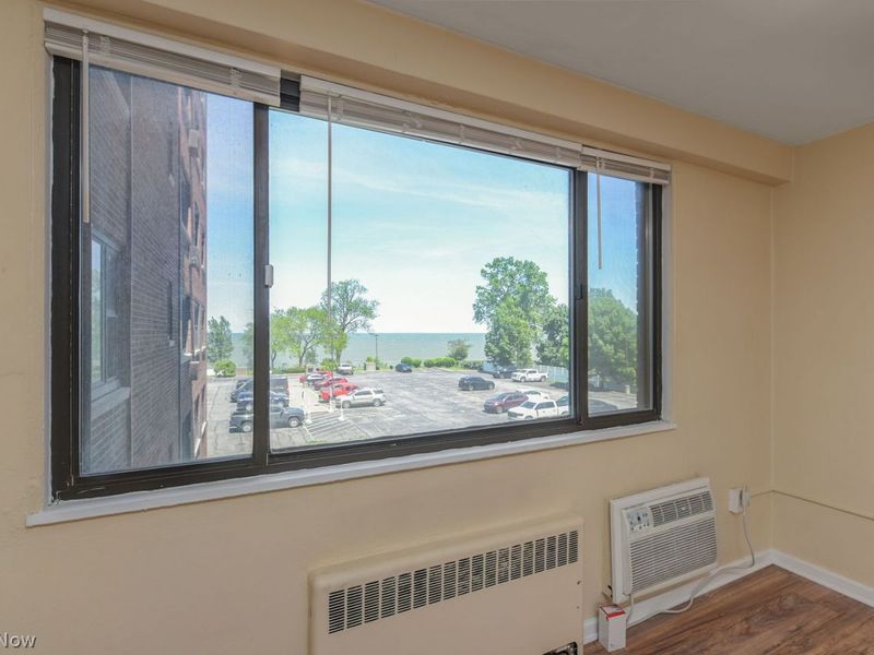 11720 Edgewater Drive , Unit 310, Lakewood, OH 44107 Photo 3